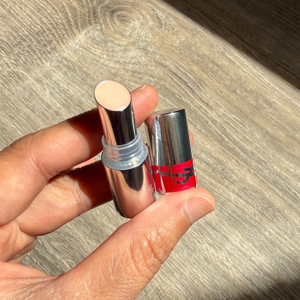 YSL Lip Gloss Stick โ Mini Size โ Shade 02 Healthy Glow Plumper (New) - Picture 2 of 4